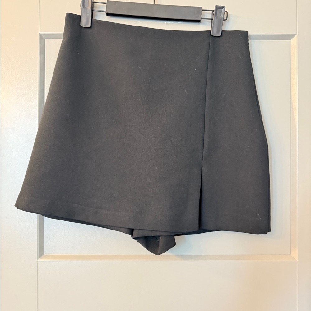 Zara Elegant Black Skort